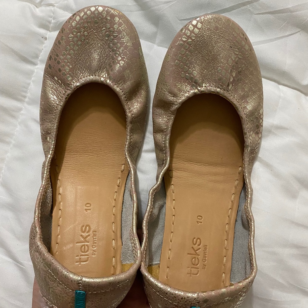 Romantic Blush Tieks